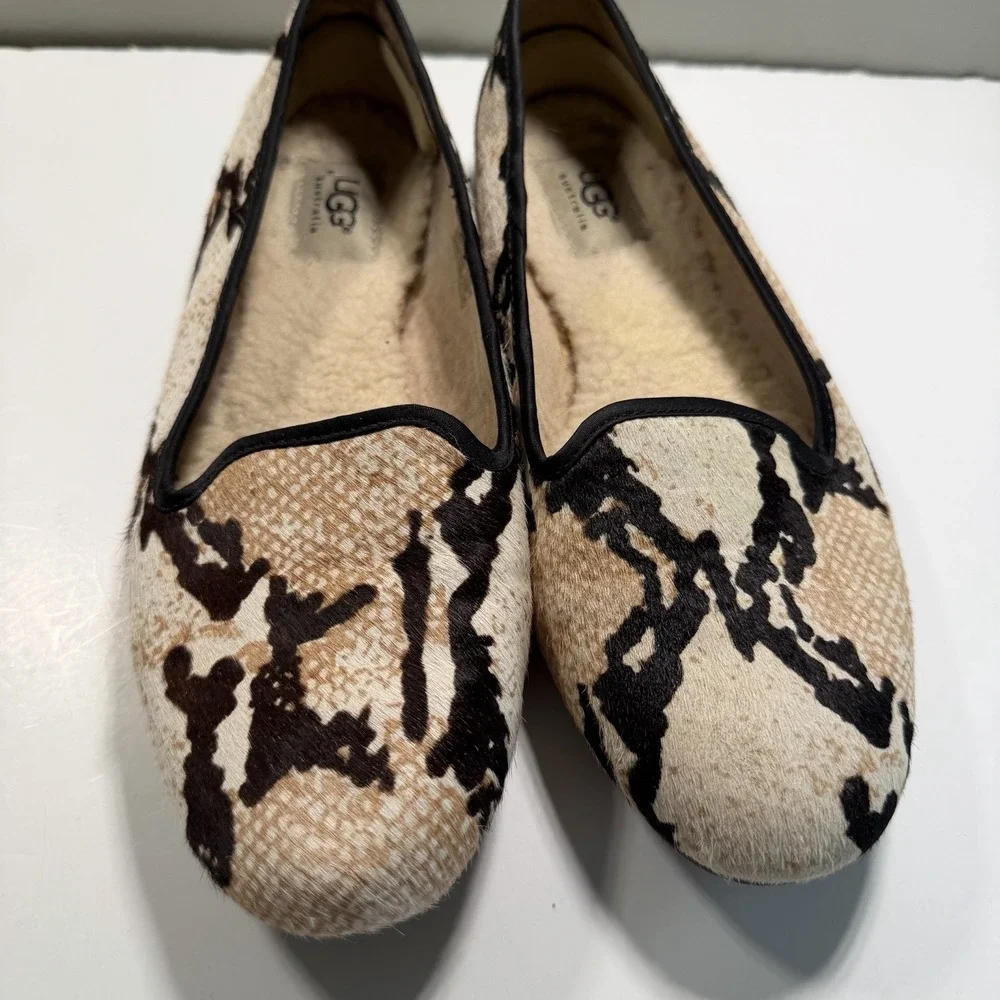 Ugg‎ Animal Print Leather Flats 7.5 Shearling Insole Comfort Loafer Classic